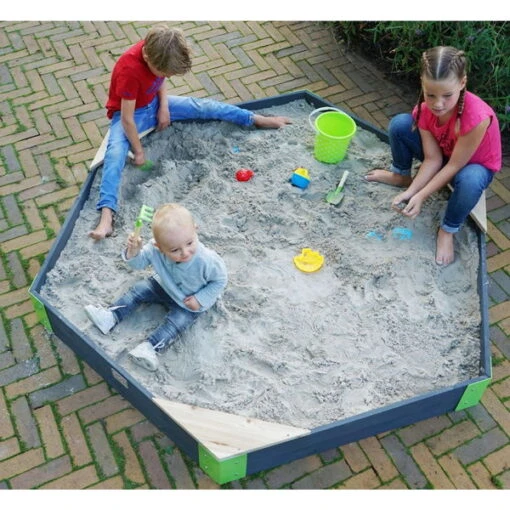 EXIT TOYS EXIT Aksent Holzsandkasten Sechseckig 200x170 Cm Mit 3 Sitzen -Roba Verkäufe 2024 52 05 96 1 gr