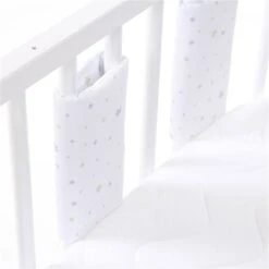 Babybay Nestchen Ultrafresh Piqué Für Original Weiß, Mit Sternemix Sand/azurblau -Roba Verkäufe 2024 babybay nestchen ultrafresh pique original weiss sternemix sand azurblau 100871 003