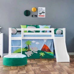 Hoppekids Halbhohes Bett ECO Luxury 90x200 Cm Mit Rutsche, Schräger Leiter & Absturzsicherung & Flex Lattenrost -Roba Verkäufe 2024 dinosaur premium halfhigh 90x200 milieu 4 1 1