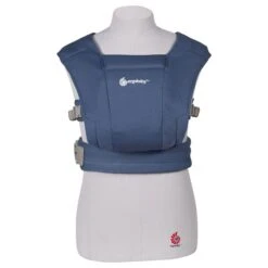 Ergobaby Embrace Soft Navy Babytrage Für Neugeborene -Roba Verkäufe 2024 embrace soft navy bcemanavy ifi front