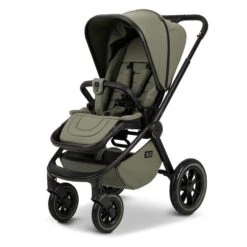 Moon Resea Plus Kinderwagen Moss Green/black Matt Zubehör Bundle -Roba Verkäufe 2024 k24 reseaplus 64940530 sportsitz mossgreen 655 8 frontleft 1