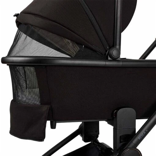 Moon Resea Plus Kinderwagen Black/black Matt Zubehör Bundle -Roba Verkäufe 2024 k24 reseaplus 64940530 wannenfensteroffen black 633 1