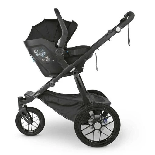 UPPAbaby Mesa I-Size Babyschale Jake Schwarz - Gruppe 0+ -Roba Verkäufe 2024 mesaieu23 jke onridge22 side 4242x4872 286469b