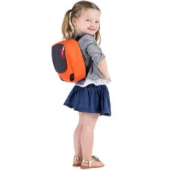 Phil & Teds Parade Kindertrage Orange Moderne Kindertrage Für Die Stadt -Roba Verkäufe 2024 mini backpack lifestyle orange 1