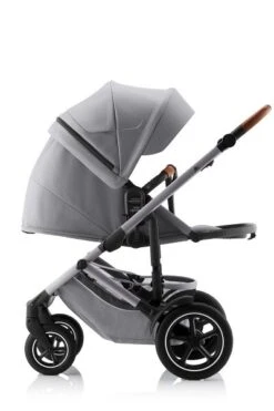 Britax Smile 5Z Sportwagen Frost Grey -Roba Verkäufe 2024 smile 5z frostgrey anthrazite brownhandle 01 rwf lieflat 2023