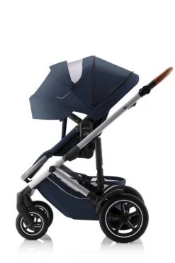 Britax Smile 5Z Sportwagen Night Blue -Roba Verkäufe 2024 smile 5z nightblue anthrazite brownhandle 01 fwf canopyextended 2023